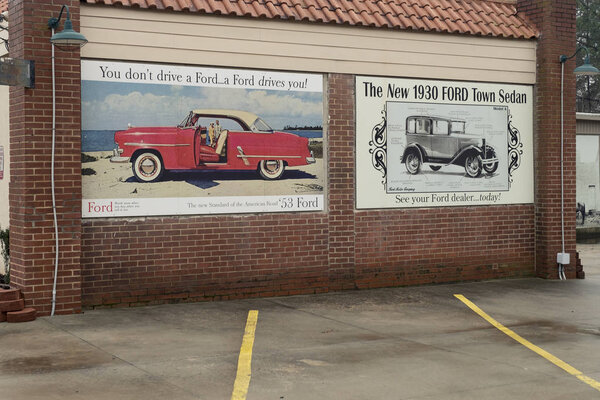 Mount Gilead, NC-Apr 07, 2018: Historical Record Art Mural-Ford Vehicles