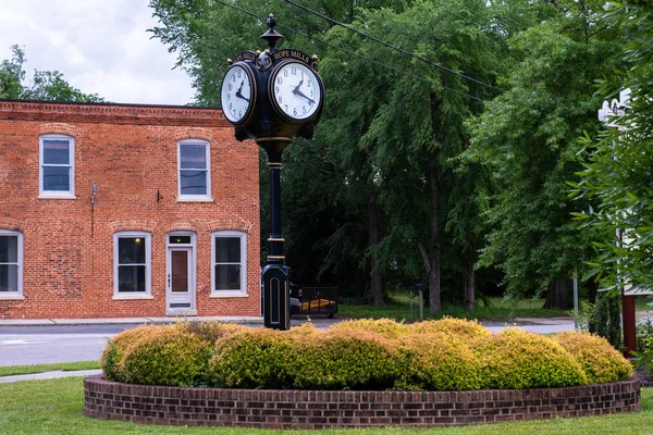 Town Clock on Main Street — Stock Photo, Image