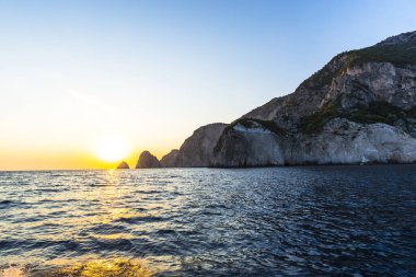 Akşam günbatımı zamanı