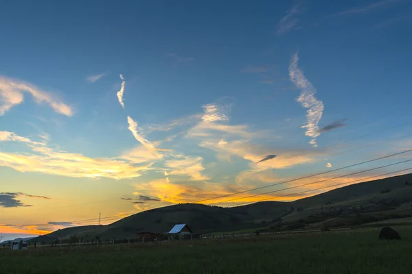 Nuvens Nas Montanhas — Fotografia de Stock