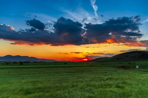 Niesamowity Widok Chmury Zachodzie Słońca — Zdjęcie stockowe
