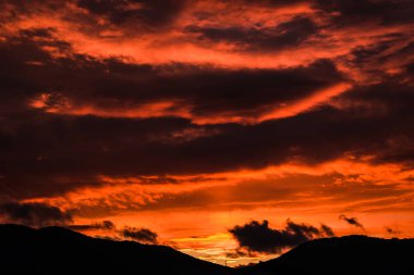 Akşam muhteşem günbatımı