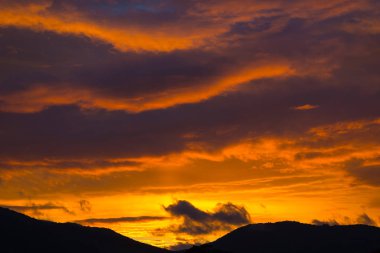 Akşam muhteşem günbatımı
