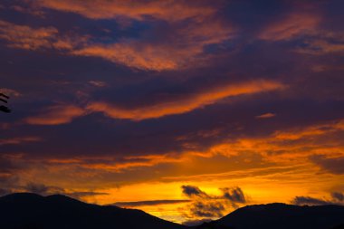 Akşam muhteşem günbatımı