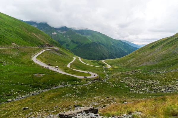 Paesaggio Delle Nebbiose Montagne Dei Carpazi Romania — Foto Stock