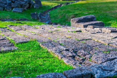 Sarmizegetusa Regia kalıntıları, andezit kutsal, Romanya.