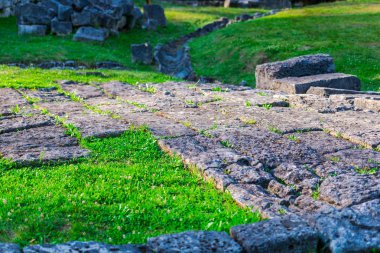 Sarmizegetusa Regia kalıntıları, andezit kutsal, Romanya.