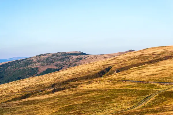 Mountains Yellow Brown Grass Hills — Stock Photo, Image