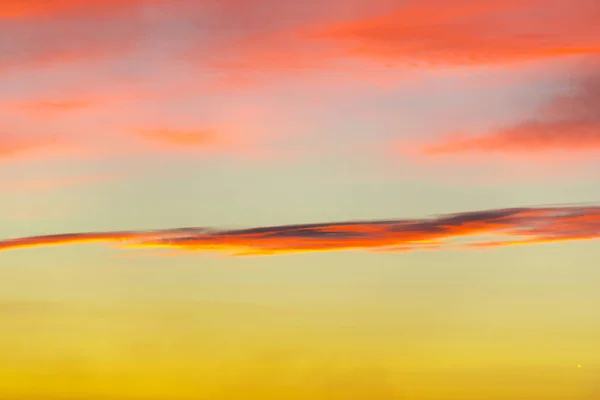 Majestätische Orange Sonnenuntergang Oder Sonnenaufgang Himmel Full Frame Atmosphäre Hintergrund — Stockfoto