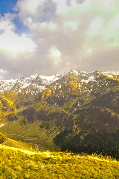 Paisaje Con Montañas Rumania — Foto de Stock