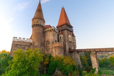 Eski Ortaçağ Kalesi, Corvimesti Kalesi, Hunedoara, Romanya