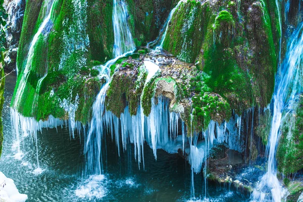 Floresta Congelada Cachoeira Inverno — Fotografia de Stock