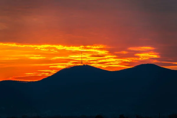 Céu Beleza Montanhas Silhueta Horizonte — Fotografia de Stock