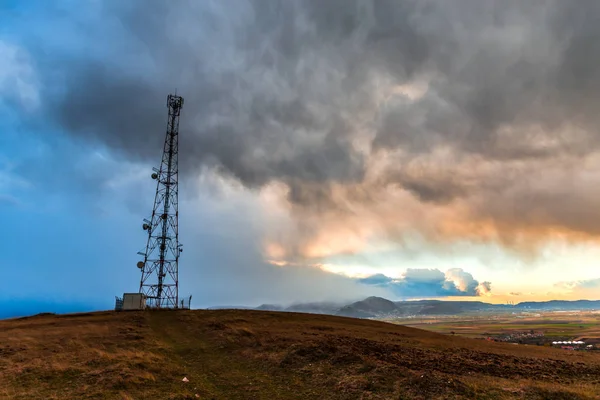 Foggy Campo Outonal Pôr Sol Fundo — Fotografia de Stock