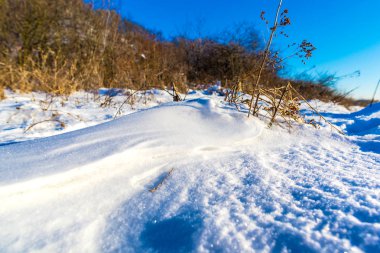 Kışın kırsal arka plan, Romanya.