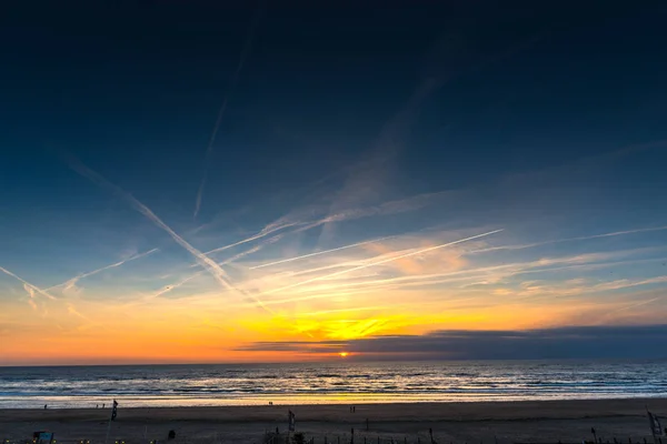 sunset sky and ocean water surface, horizon