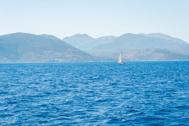 yelken tekne mavi deniz suyu 