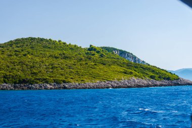Ismarlayarak cliff ve Akdeniz, Yunanistan.