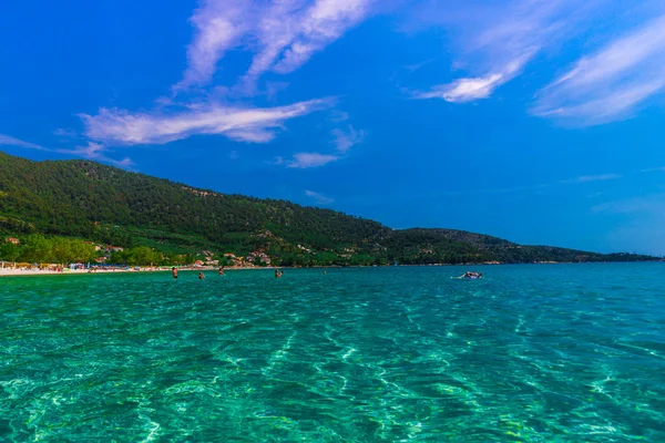 Zakynthos Grécia Agosto 2016 Turistas Desfrutam Das Águas Límpidas Mar — Fotografia de Stock