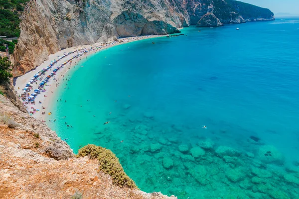 Zakynthos Řecko Srpna 2016 Turisté Užívají Čistou Mořskou Vodu — Stock fotografie