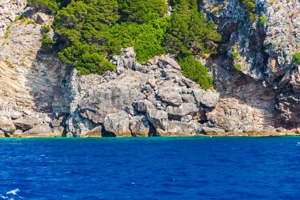 Pittoresk Utsikt Klippan Och Medelhavet Grekland — Stockfoto
