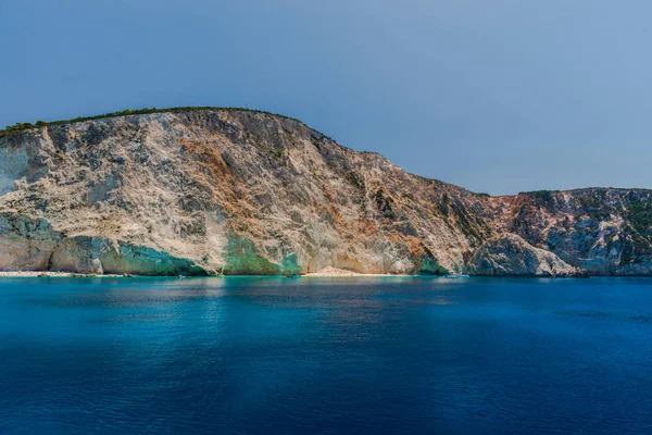 Vista Pitoresca Penhasco Mar Mediterrâneo Grécia — Fotografia de Stock