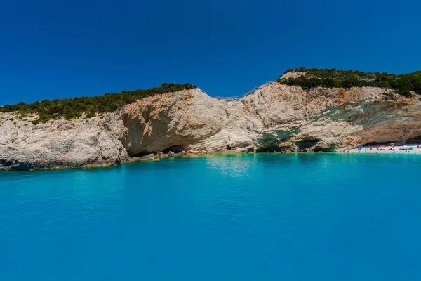 Zakynthos Grécia Agosto 2016 Turistas Desfrutam Das Águas Límpidas Mar — Fotografia de Stock