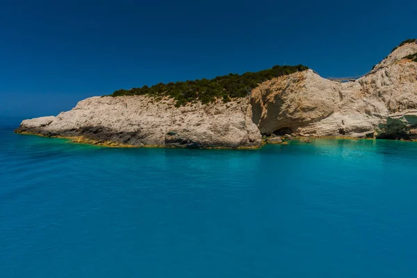 Picturesque View Cliff Mediterranean Sea Greece — Stock Photo, Image