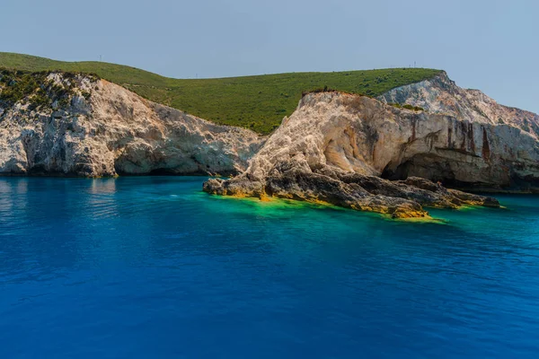 Vista Costeira Pitoresca Mar Mediterrâneo Das Rochas Grécia — Fotografia de Stock