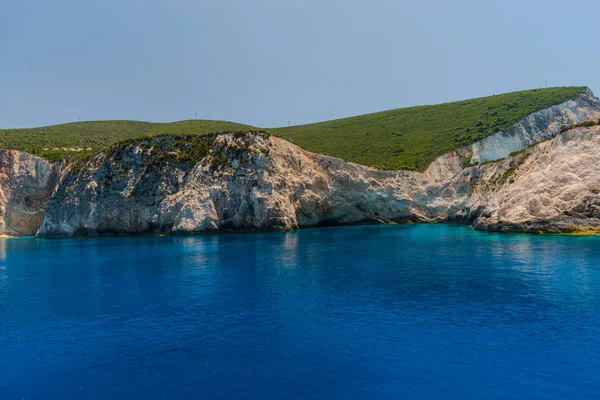 Vista Costeira Pitoresca Mar Mediterrâneo Das Rochas Grécia — Fotografia de Stock