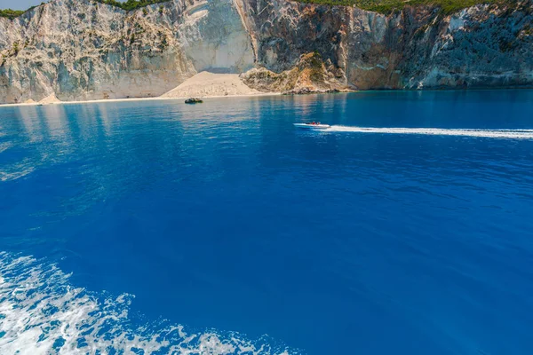 Floating Speed Boat Blue Water Lefkada Island Greece — Stock Photo, Image