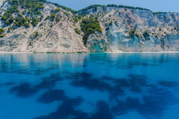 Malebný Výhled Pobřeží Středozemního Moře Skal Řecko — Stock fotografie