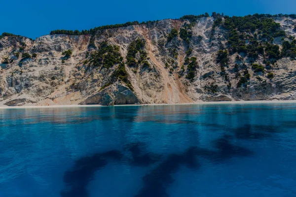 Picturesque Coastal View Mediterranean Sea Rocks Greece — Stock Photo, Image