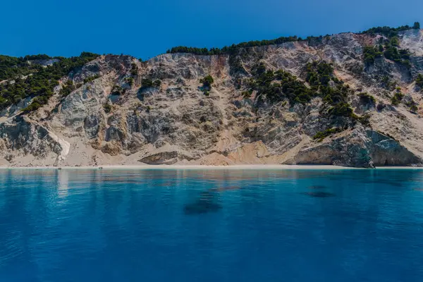 Pittoresk Kustnära Utsikt Över Medelhavet Och Stenar Grekland — Stockfoto