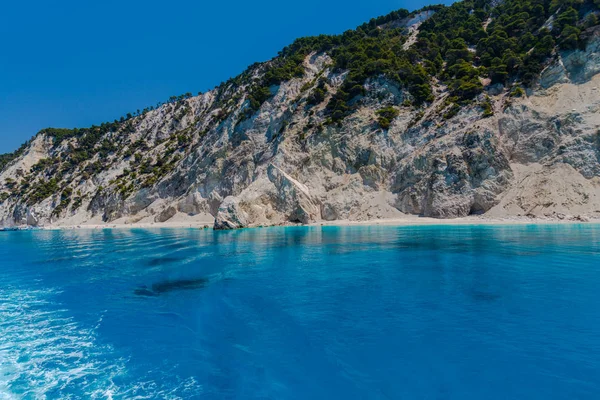 Picturesque Coastal View Mediterranean Sea Rocks Greece — Stock Photo, Image