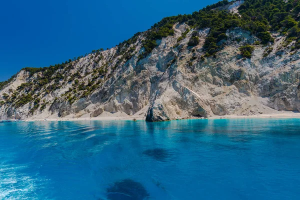 Vista Costeira Pitoresca Mar Mediterrâneo Das Rochas Grécia — Fotografia de Stock