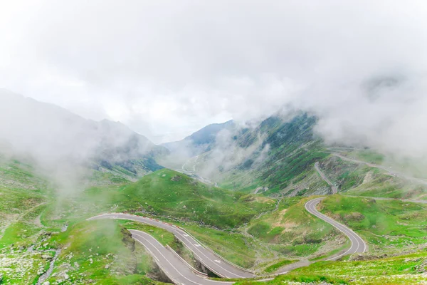 Montañas Con Caminos Nubes Transfagarashan Higway —  Fotos de Stock