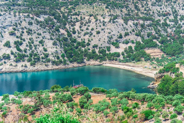 Kıyı Görünümünü Akdeniz Kayalar Yunanistan — Stok fotoğraf