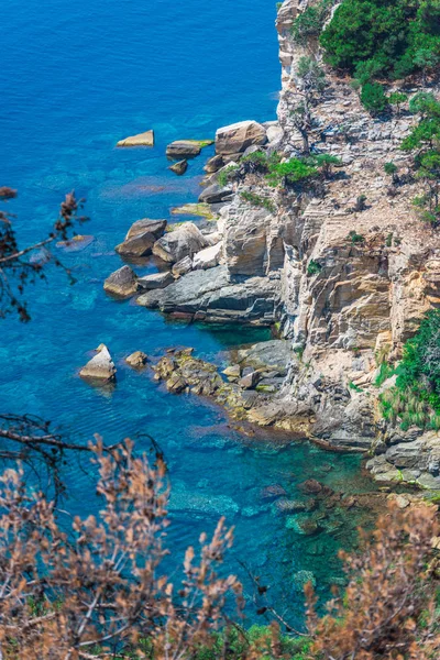 Vista Costera Del Mar Mediterráneo Las Rocas Grecia — Foto de Stock