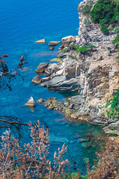 Vista Costiera Del Mar Mediterraneo Delle Rocce Grecia — Foto Stock