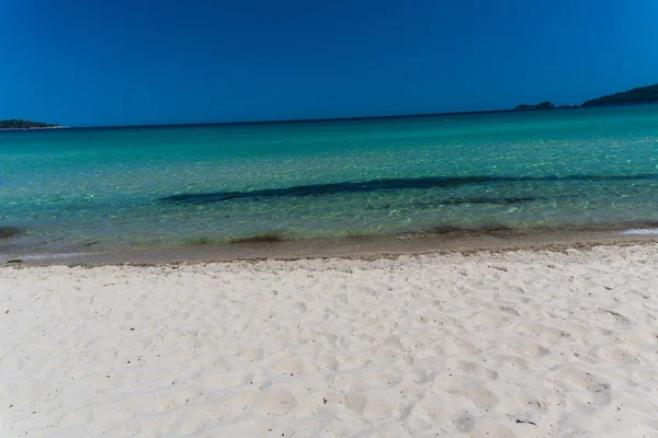 Playa Costera Arenosa Agua Mar Azul — Foto de Stock
