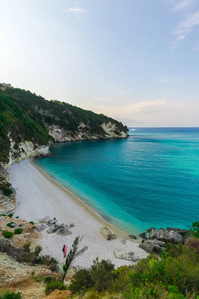 Παραλία Αμμώδης Ακτή Και Γαλάζια Θάλασσα Νερό Όμορφο Μεσόγειος Θάλασσα — Φωτογραφία Αρχείου