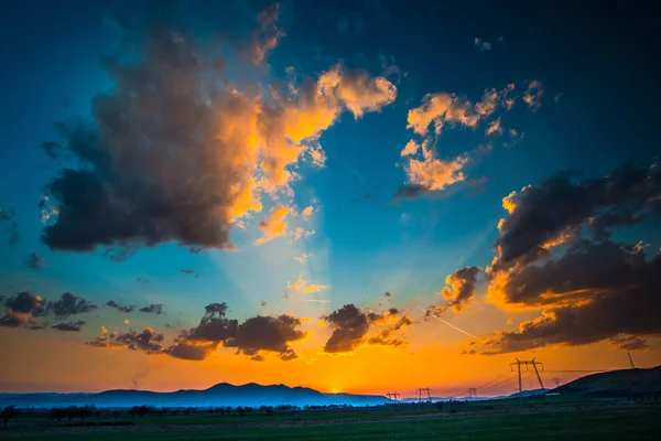 Bright Sunset Spring Field — Stock Photo, Image