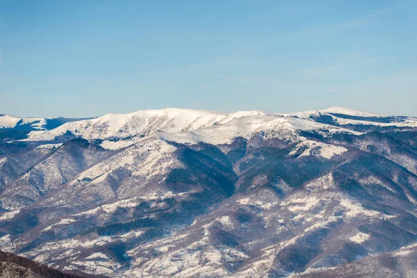 Karlı Kış Dağları Peyzaj — Stok fotoğraf