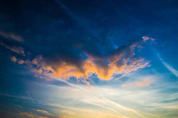 Sonnenuntergang Himmel Hintergrund Kopierraum — Stockfoto