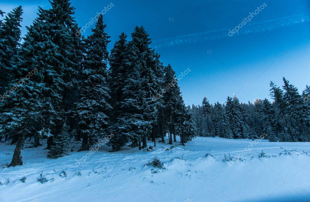 somra.stefan@gmail.com