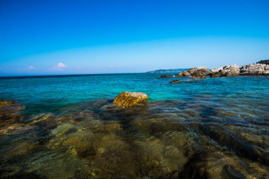 Seascape ve Rocky Shore, Yunanistan.