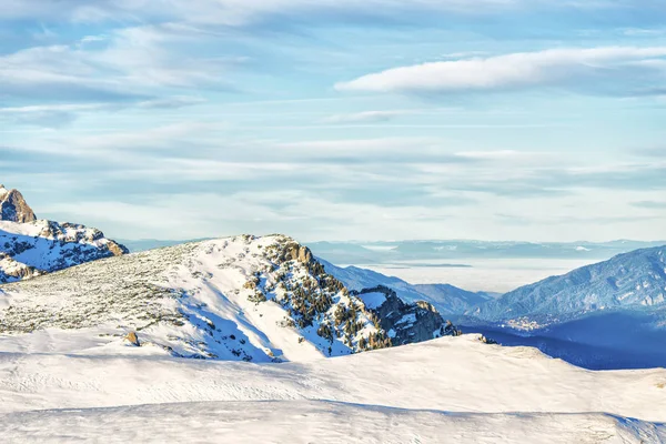 Schneebedeckte Berglandschaft Winter Skigebiet Den Alpen — Stockfoto