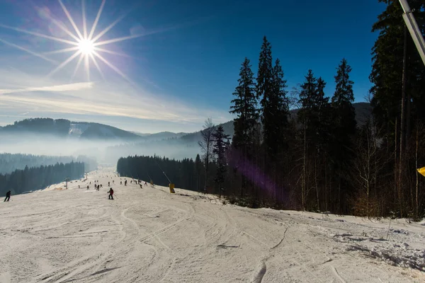 罗马尼亚Clabucet Predeal冬季滑雪胜地 — 图库照片