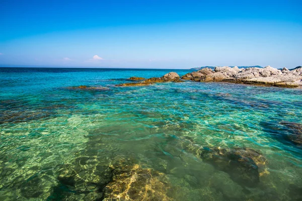 Zeegezicht Rocky Shore Griekenland — Stockfoto